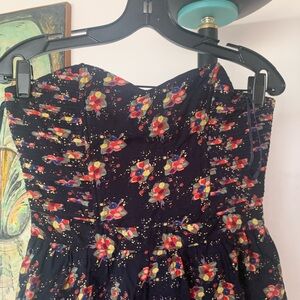 Sweetheart floral strapless mini dress from UO